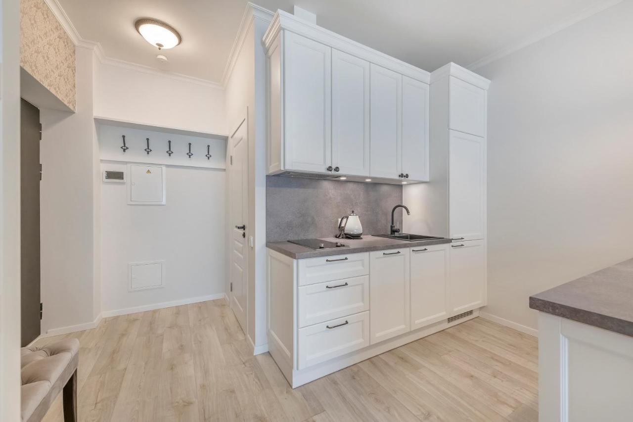 Happy Just Studio, Self Check-in-24x7,parking-in-the-underground-garage Appartement *